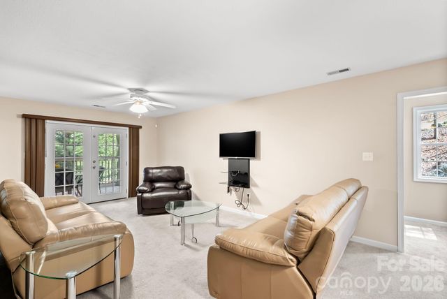 100 Thistle Knoll Court, Asheville, NC 28803