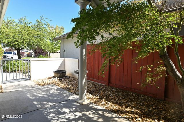 121 S Sawgrass Lane, Dayton, NV 89403