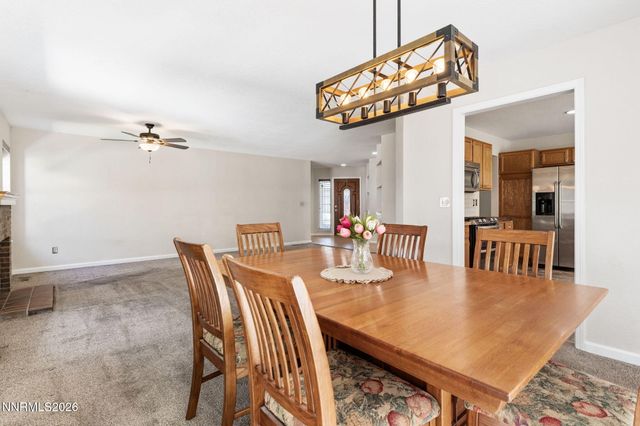 121 S Sawgrass Lane, Dayton, NV 89403