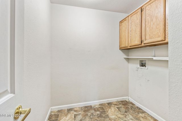 121 S Sawgrass Lane, Dayton, NV 89403