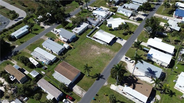 12101 Cypress DR, Fort Myers, FL 33908