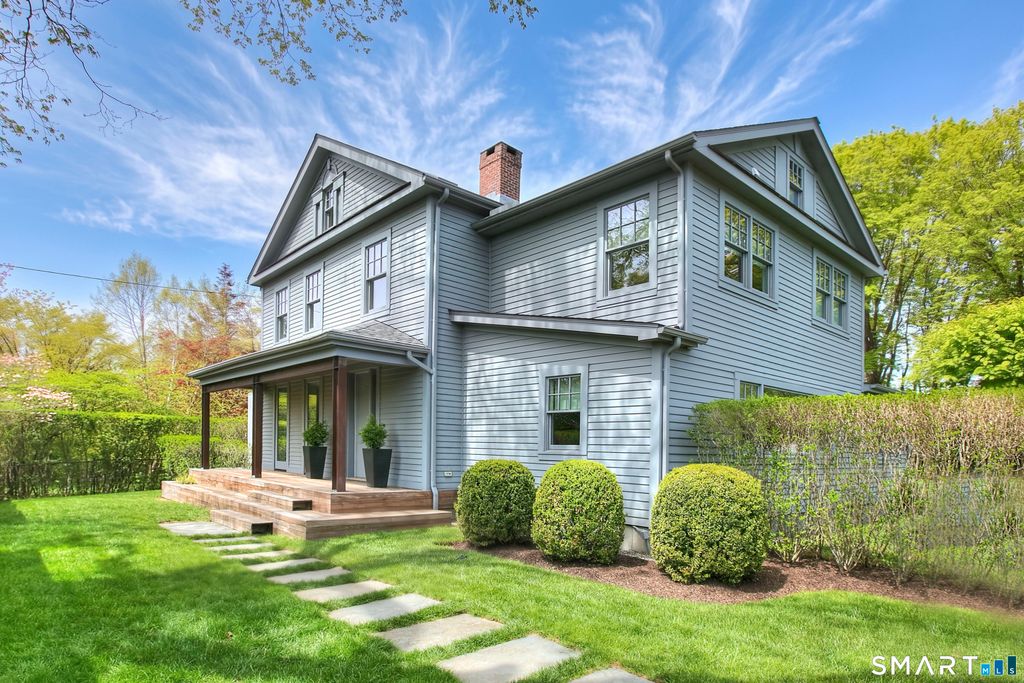 123 Cross Highway, Westport, CT 06880