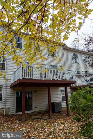 105 YORKTOWN CT, Malvern, PA 19355