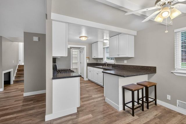 526 Fairview Dr, Placerville, CA 95667