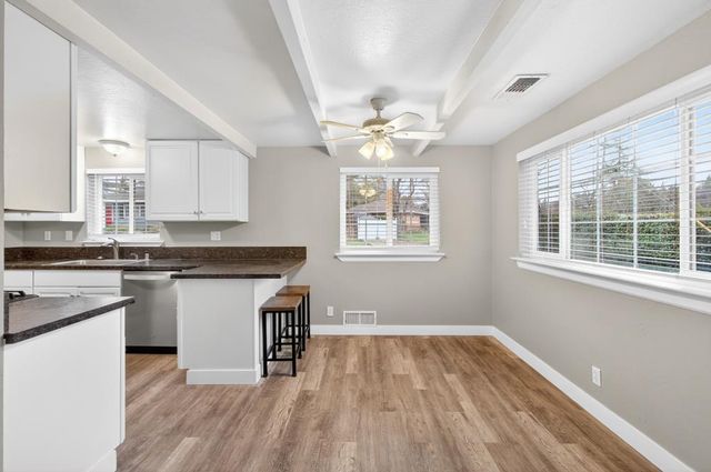 526 Fairview Dr, Placerville, CA 95667