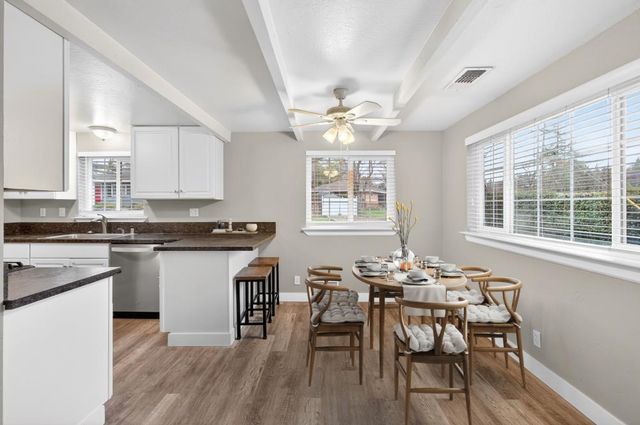 526 Fairview Dr, Placerville, CA 95667