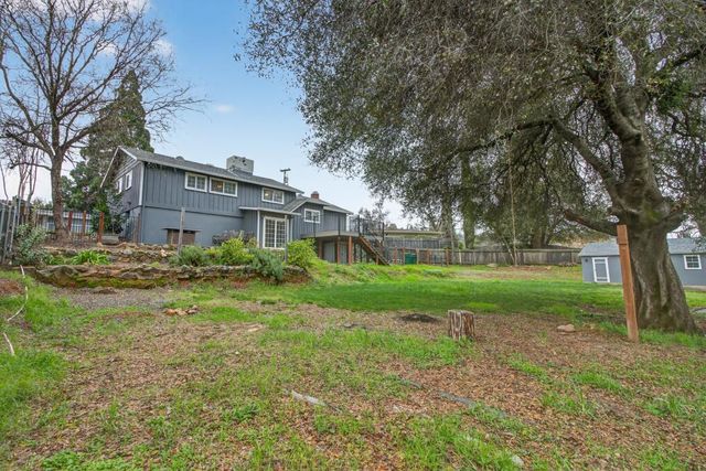 526 Fairview Dr, Placerville, CA 95667