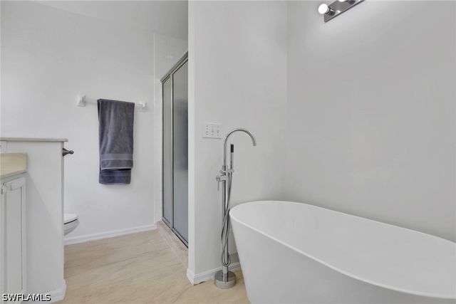 7081 Lone Oak BLVD, Naples, FL 34109