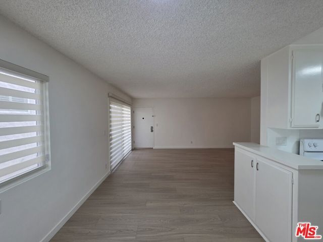 10815 Rose Avenue 2, Los Angeles, CA 90034