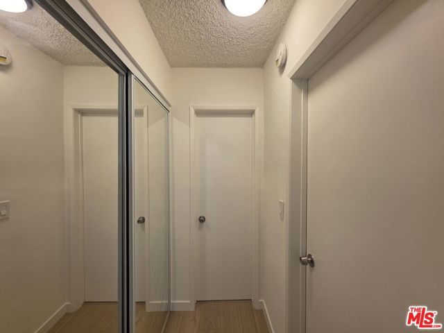 10815 Rose Avenue 2, Los Angeles, CA 90034