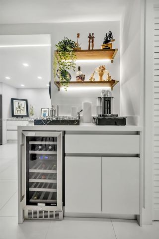 6801 Indian Creek Dr 304, Miami Beach, FL 33141