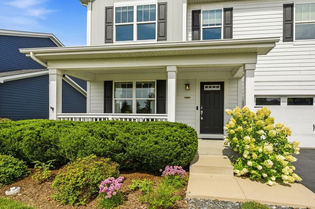 322 Longview Drive, Elgin, IL 60124