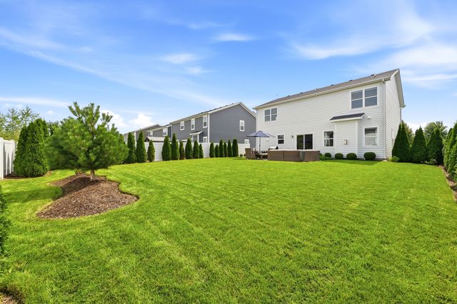322 Longview Drive, Elgin, IL 60124