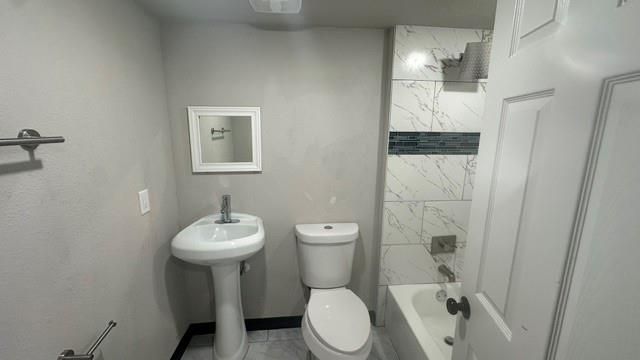 8433 Lenore Street, Houston, TX 77017