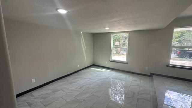 8433 Lenore Street, Houston, TX 77017