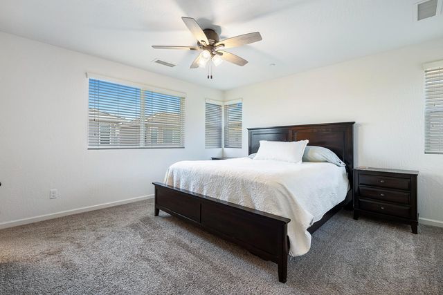 3748 Longford Way, Clovis, CA 93619