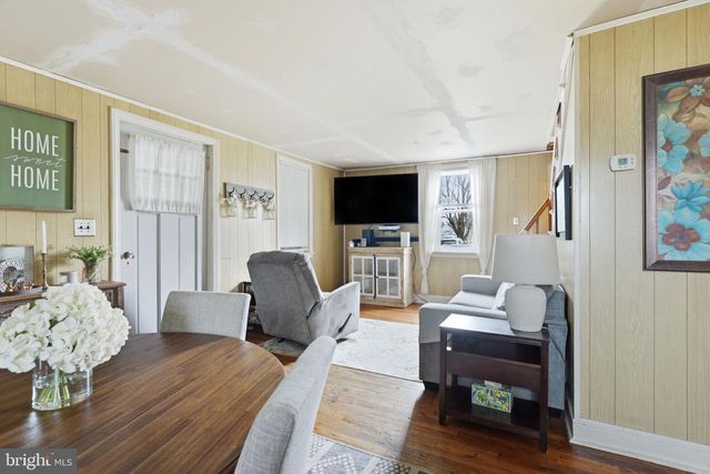 268 ELLICOTT RD, Avondale, PA 19311