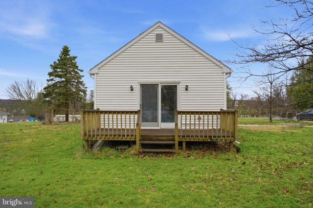 268 ELLICOTT RD, Avondale, PA 19311