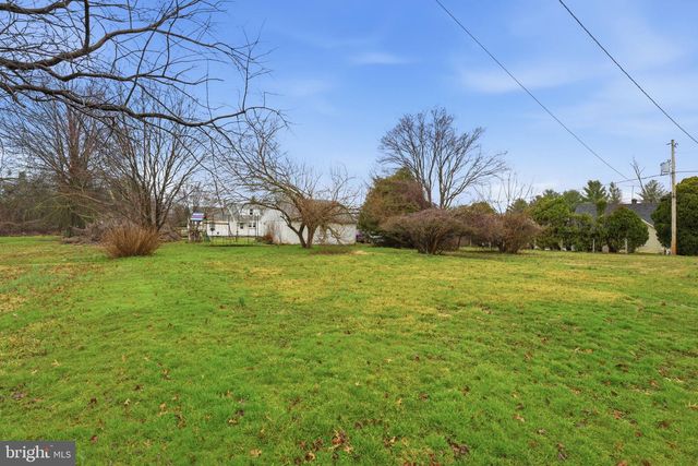 268 ELLICOTT RD, Avondale, PA 19311