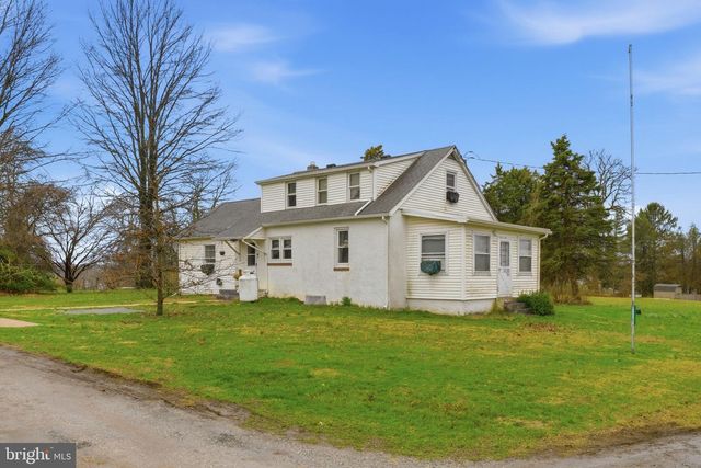 268 ELLICOTT RD, Avondale, PA 19311