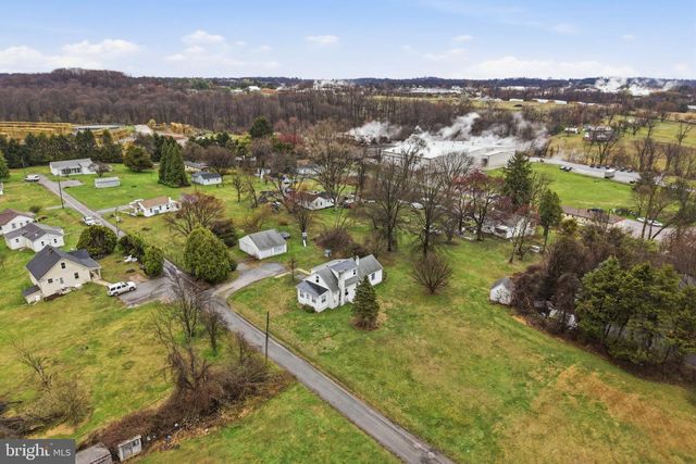 268 ELLICOTT RD, Avondale, PA 19311
