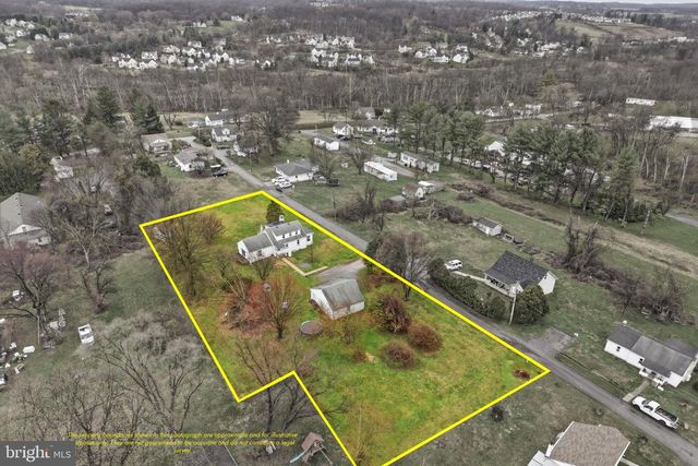 268 ELLICOTT RD, Avondale, PA 19311