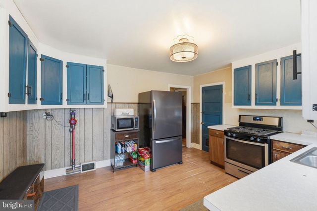 268 ELLICOTT RD, Avondale, PA 19311