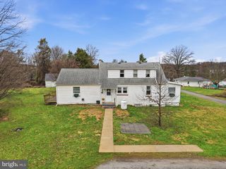 268 ELLICOTT RD, Avondale, PA 19311