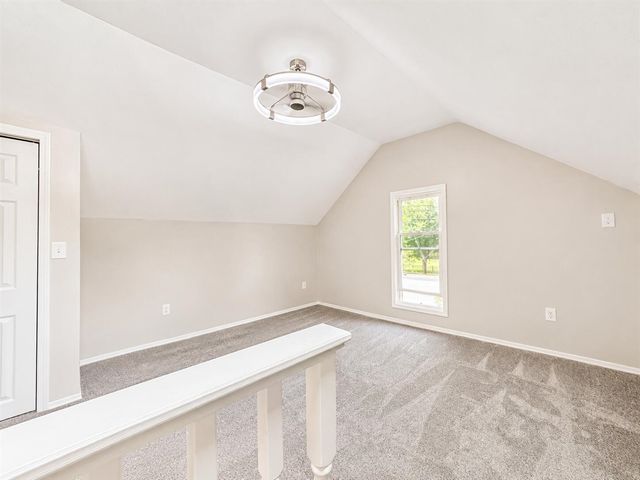 1926 Oakland Drive, Kalamazoo, MI 49008