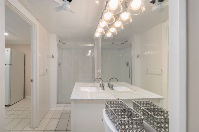 60 Alhambra Circle, Cranston, RI 02905