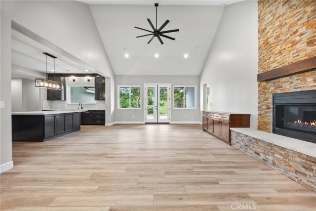 21116 Stage Dr, Tehachapi, CA 93561