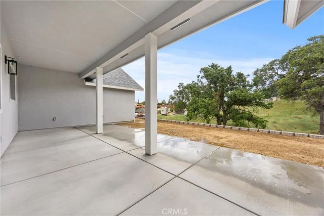 21116 Stage Dr, Tehachapi, CA 93561