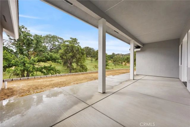 21116 Stage Dr, Tehachapi, CA 93561