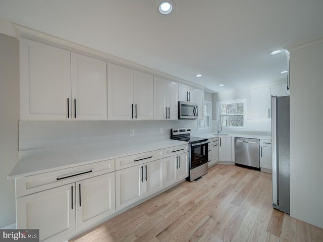 4432 INDIGO LN, Harwood, MD 20776