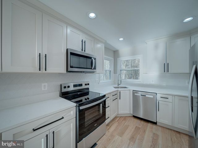 4432 INDIGO LN, Harwood, MD 20776