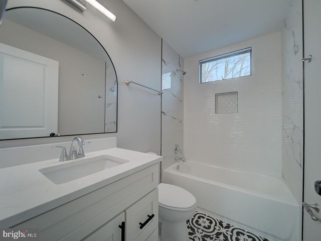 4432 INDIGO LN, Harwood, MD 20776