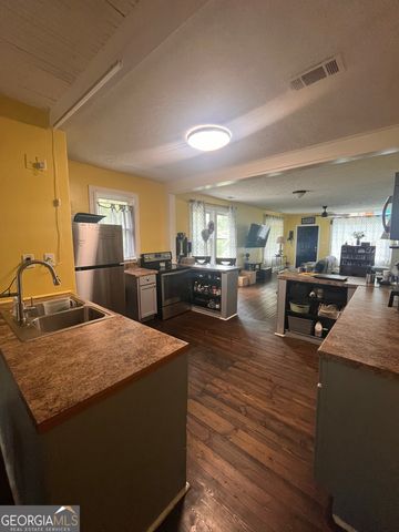 970 North Avenue, Macon, GA 31211