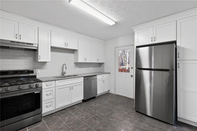 4810 Davenport NW Trace, Acworth, GA 30101