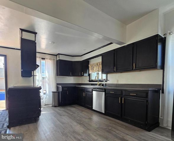 110 S QUEEN STREET, Shippensburg, PA 17257
