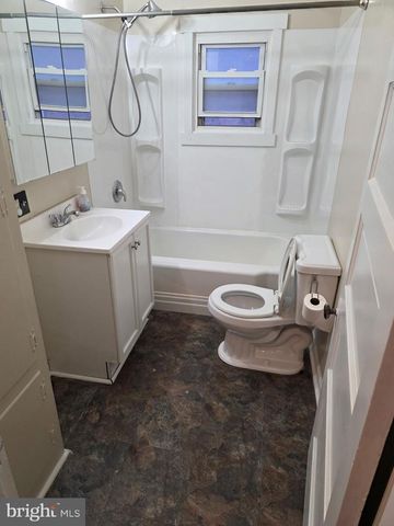110 S QUEEN STREET, Shippensburg, PA 17257