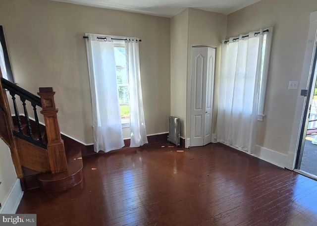 110 S QUEEN STREET, Shippensburg, PA 17257