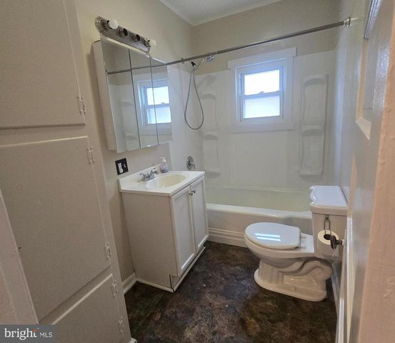 110 S QUEEN STREET, Shippensburg, PA 17257