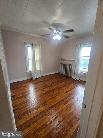 110 S QUEEN STREET, Shippensburg, PA 17257