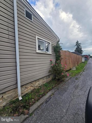 110 S QUEEN STREET, Shippensburg, PA 17257