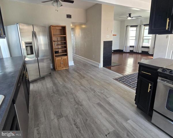 110 S QUEEN STREET, Shippensburg, PA 17257