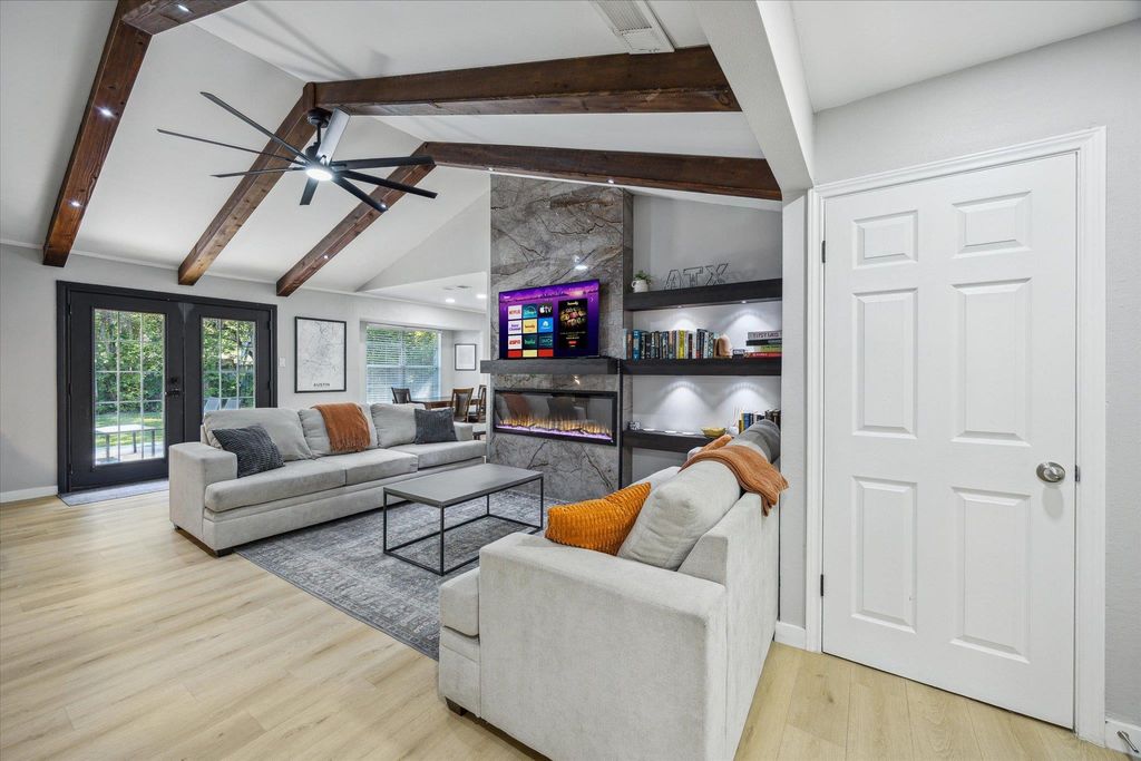 10414 Quail Ridge DR, Austin, TX 78758