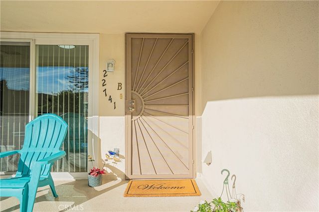 22741 Nadine B, Torrance, CA 90505