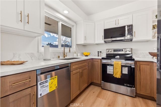 22741 Nadine B, Torrance, CA 90505