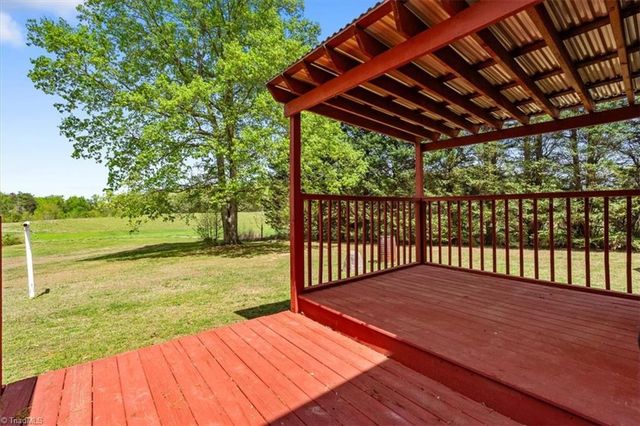 5531 Osceola Ossipee Road, Browns Summit, NC 27214