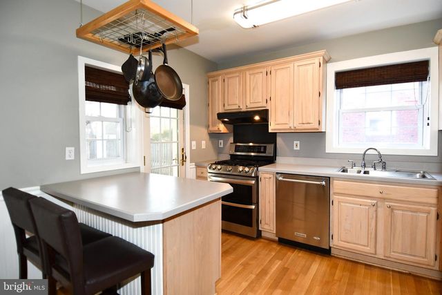 7907 OAKDALE AVE, Baltimore, MD 21234